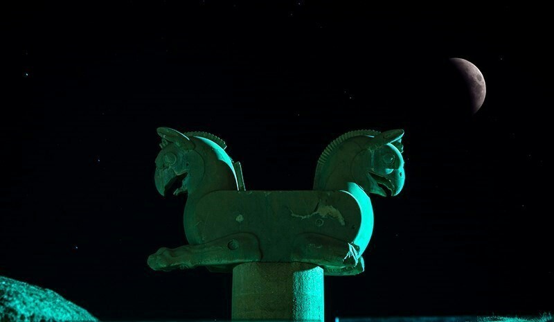 🌙 2018 yılında Persepolis...