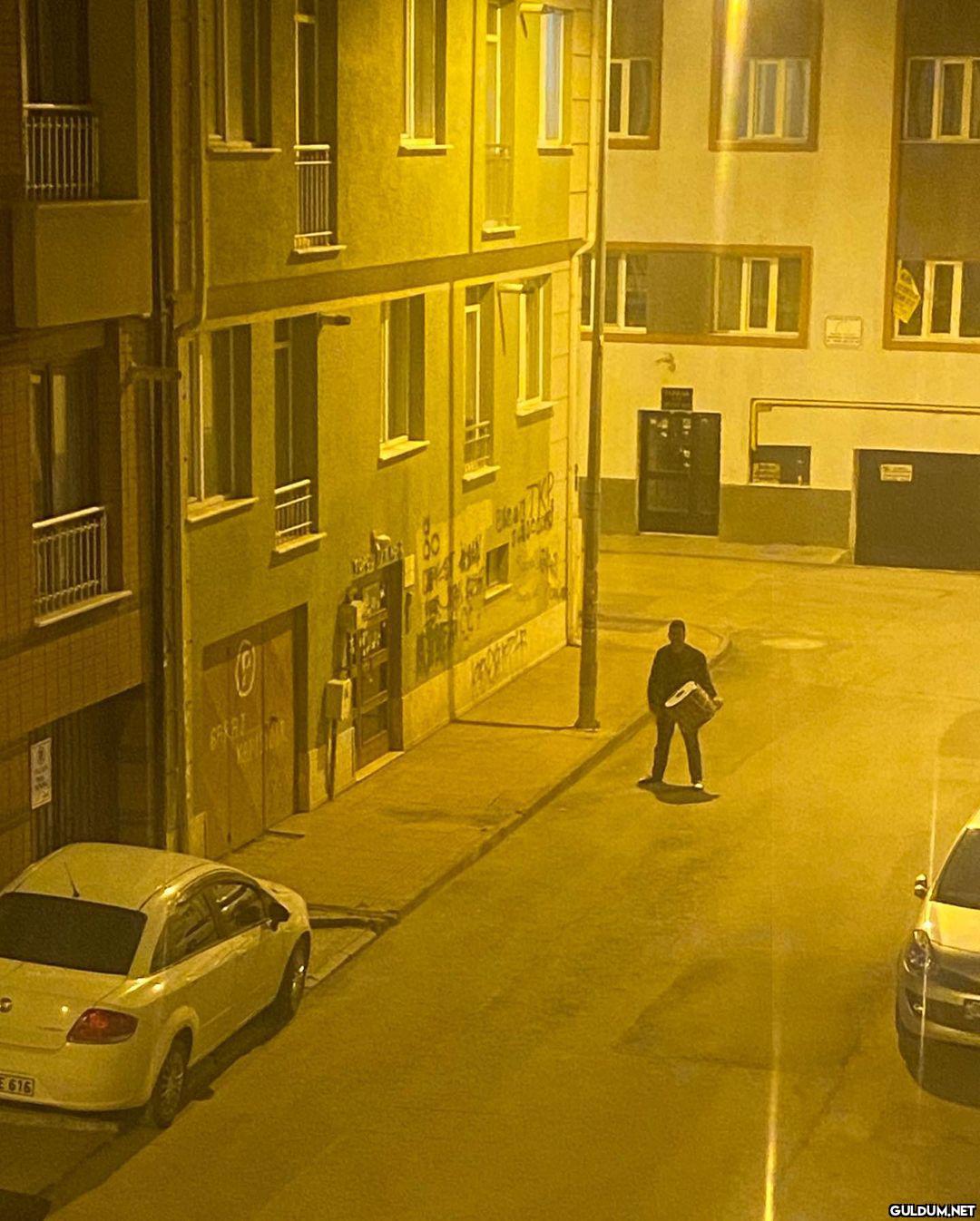 Görsele bak. Dardevil'a...