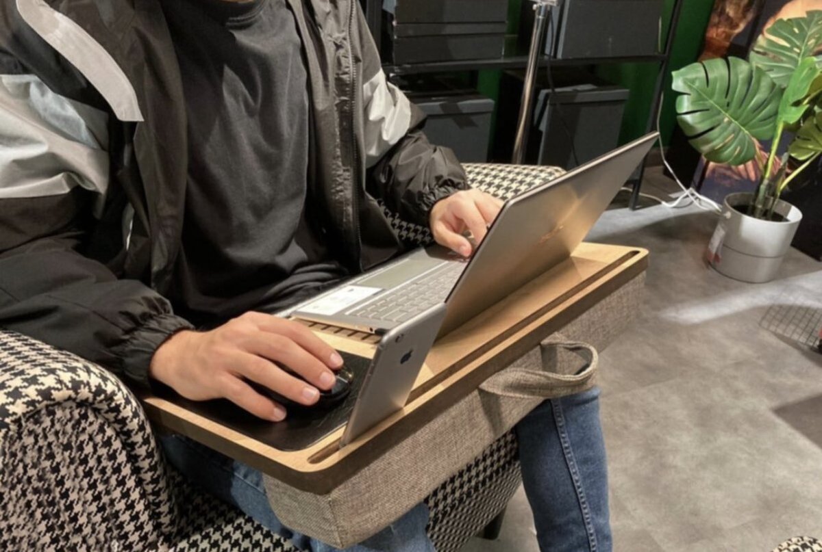 Laptop sehpası 👍    1828...