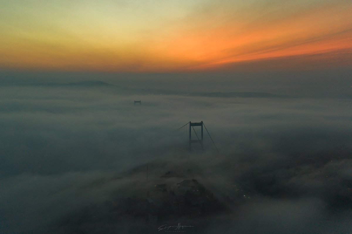 🌉 Bulut denizinde yüzen...