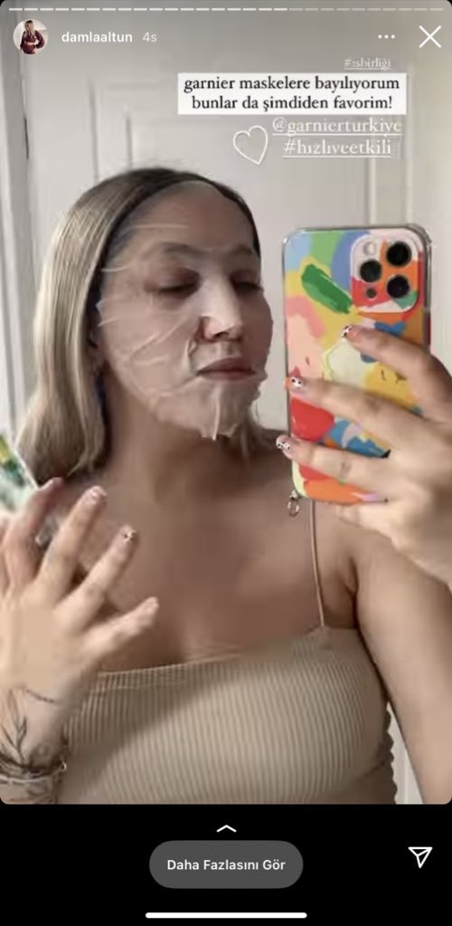 aynen kanka tavşan ralph...