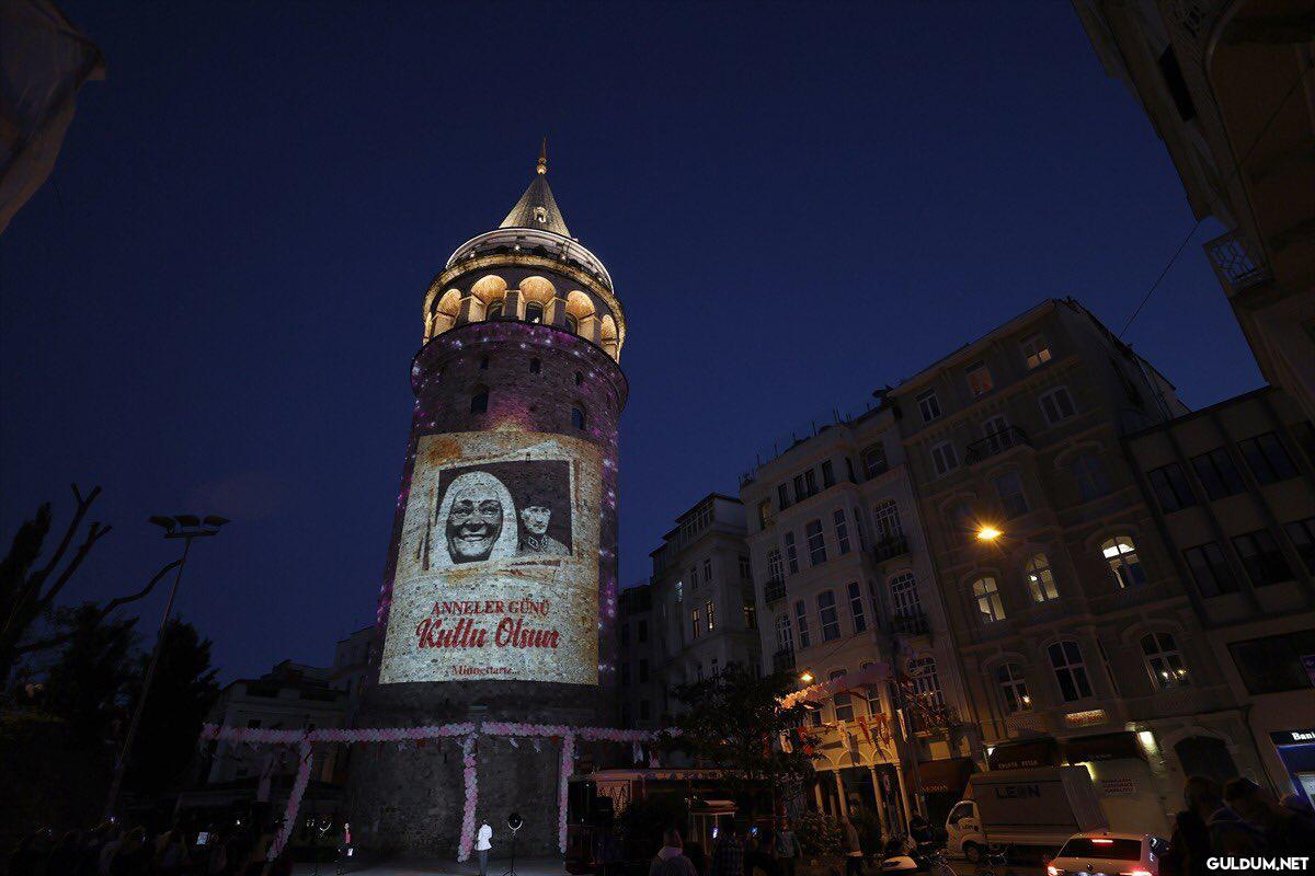 Galata Kulesi'ne Zübeyde...