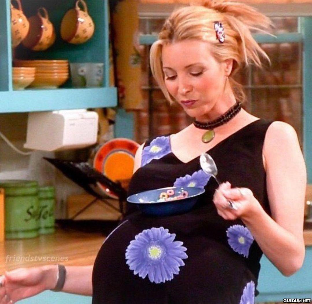 nur @nurdemirdag Phoebe...