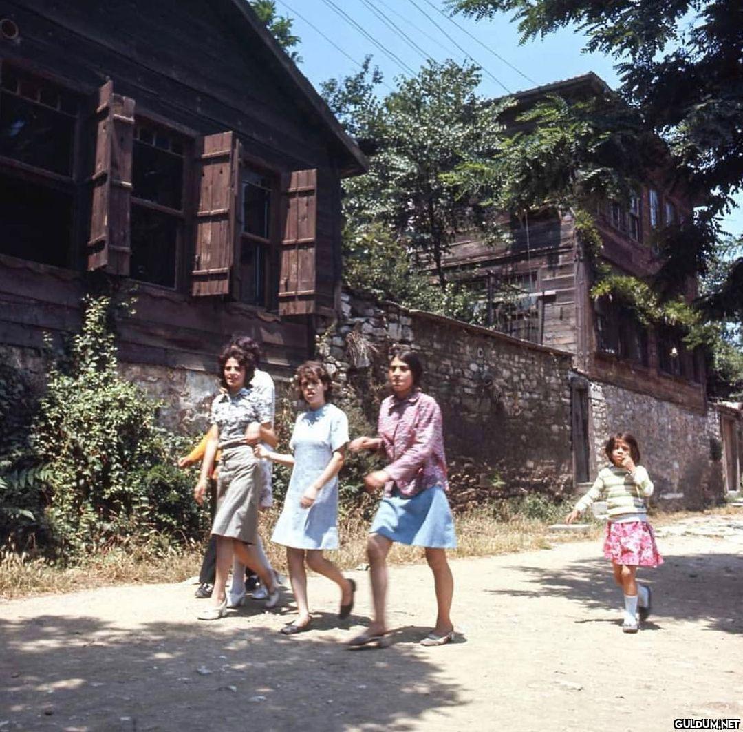 1970’ler İstanbul’una geri...