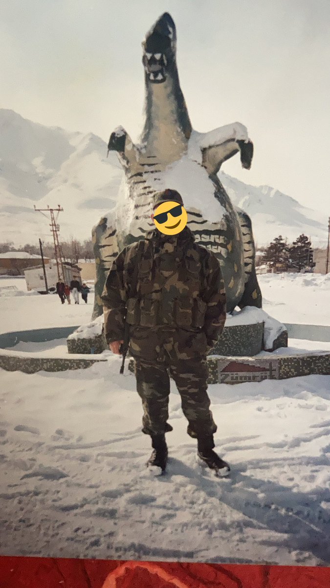 Van Gölü Canavarı heykeli...