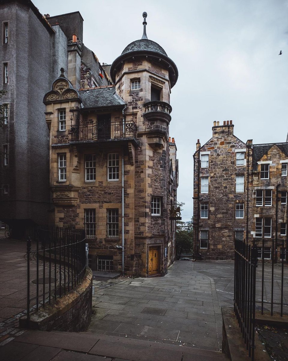 Tarihi Edinburgh...