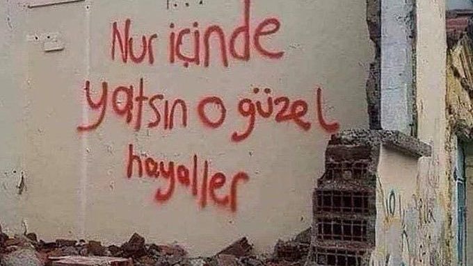"  Bu gece buradayız.....