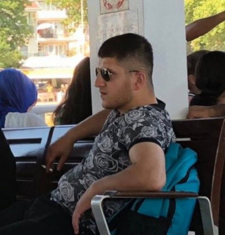 "  -yatla acildik koyları...