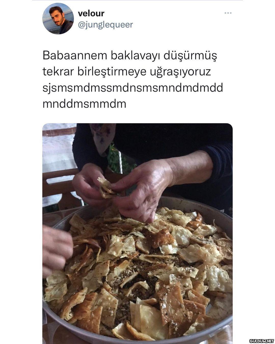 yüzü gözükmüyo ama kesin...