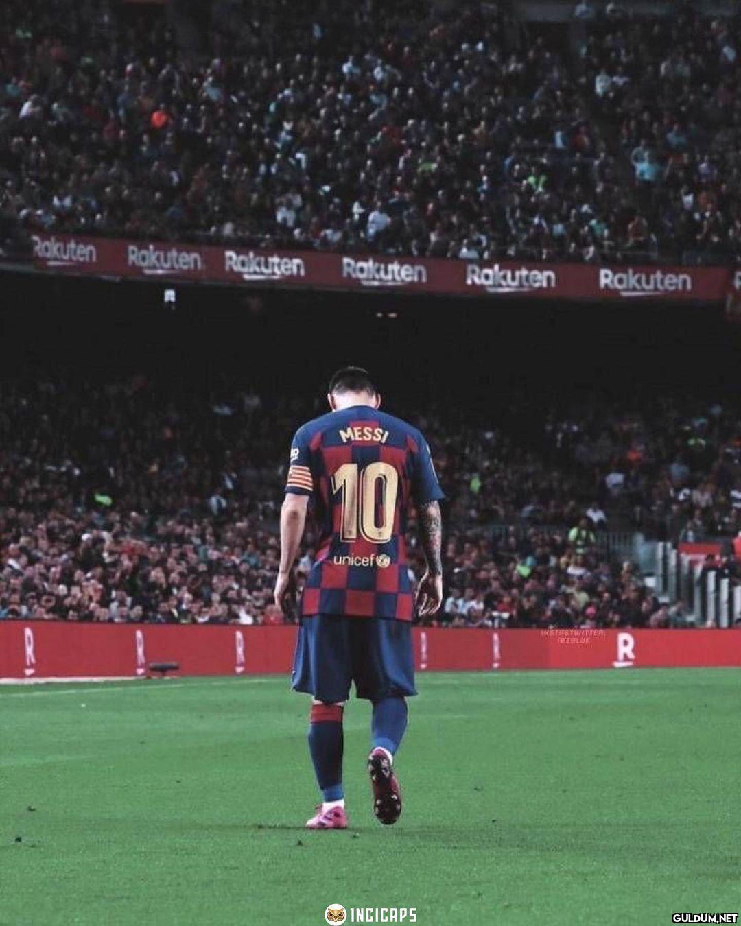 Messi, resmi olarak...