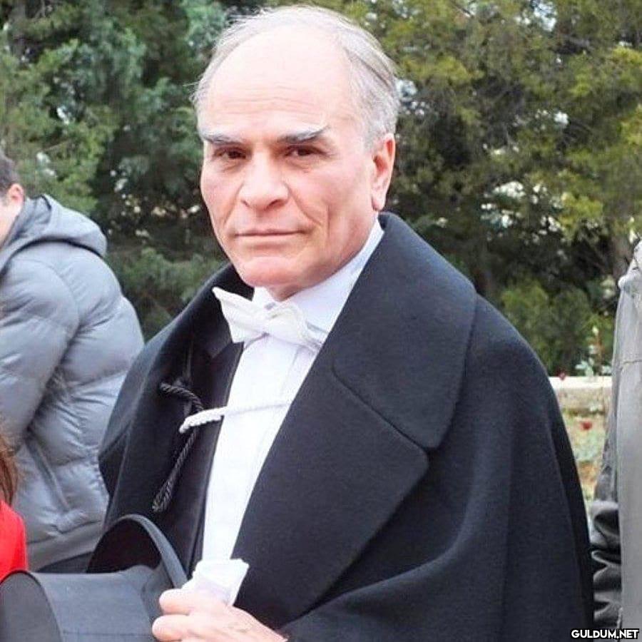 Atatürk'e benzeyen adamlar...