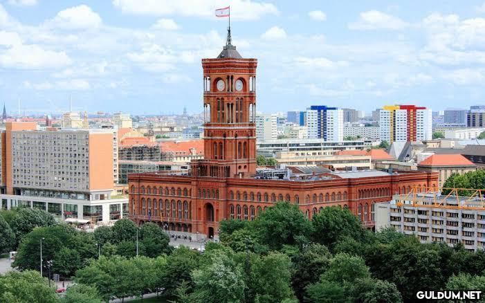 Berlin    \   Aydın ...
