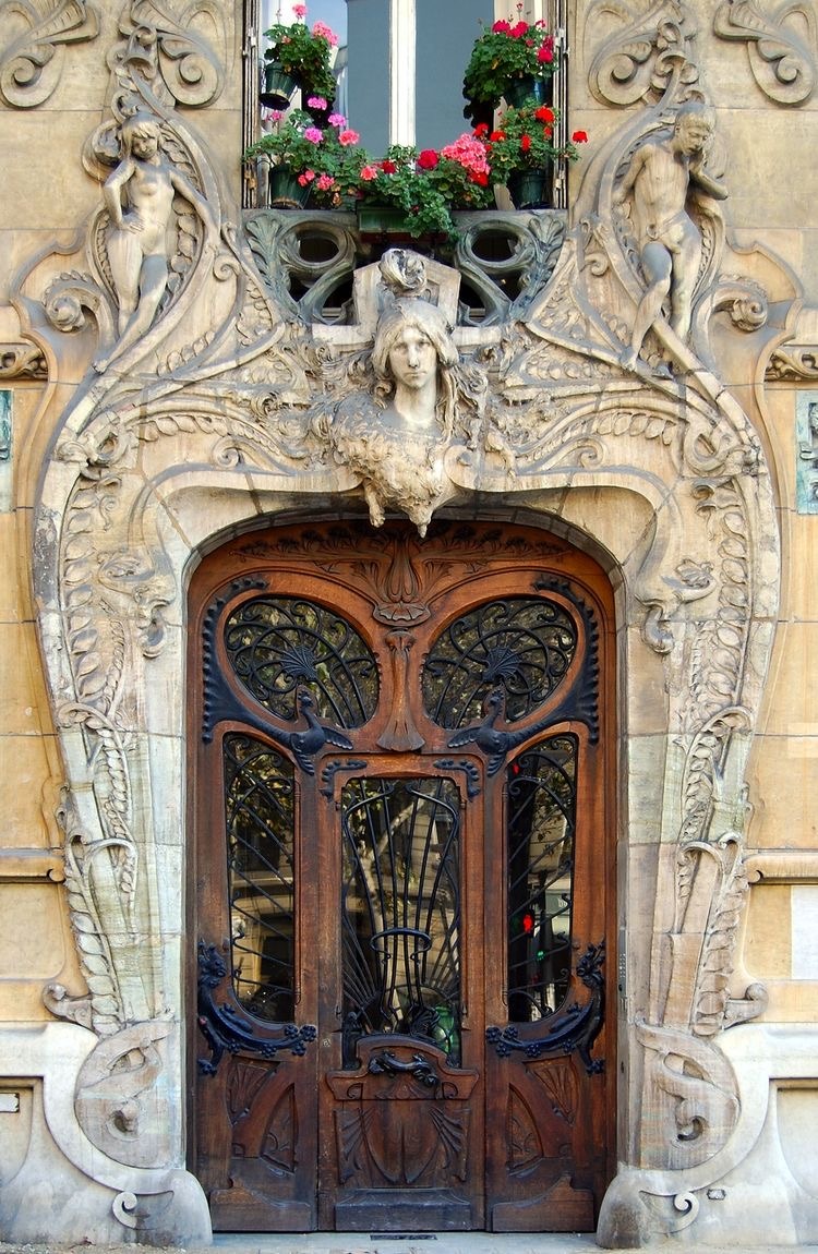 Art Nouveau akımının...