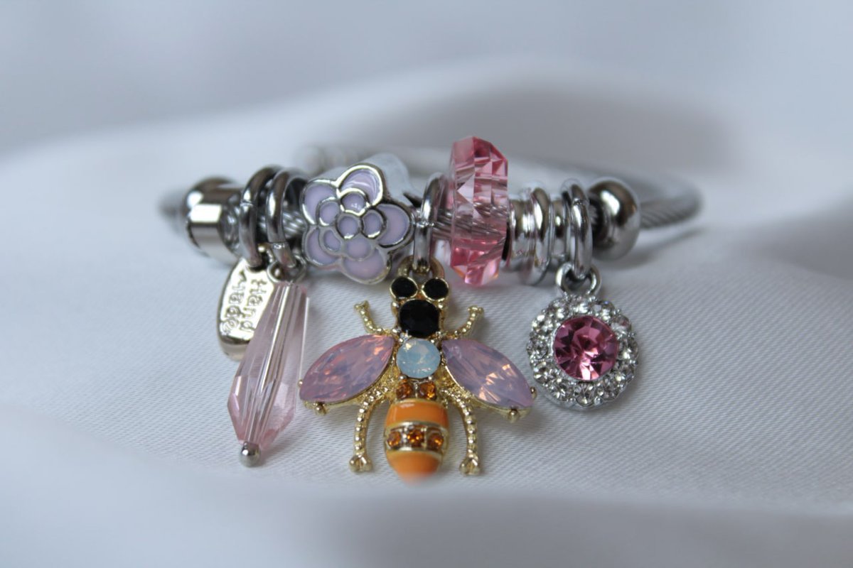 Pink Bee Charm Bileklik   ...