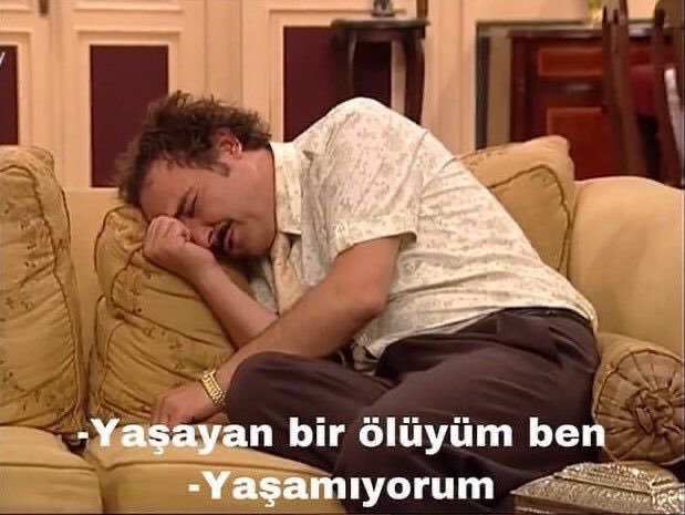 Cumartesi akşamını evde...