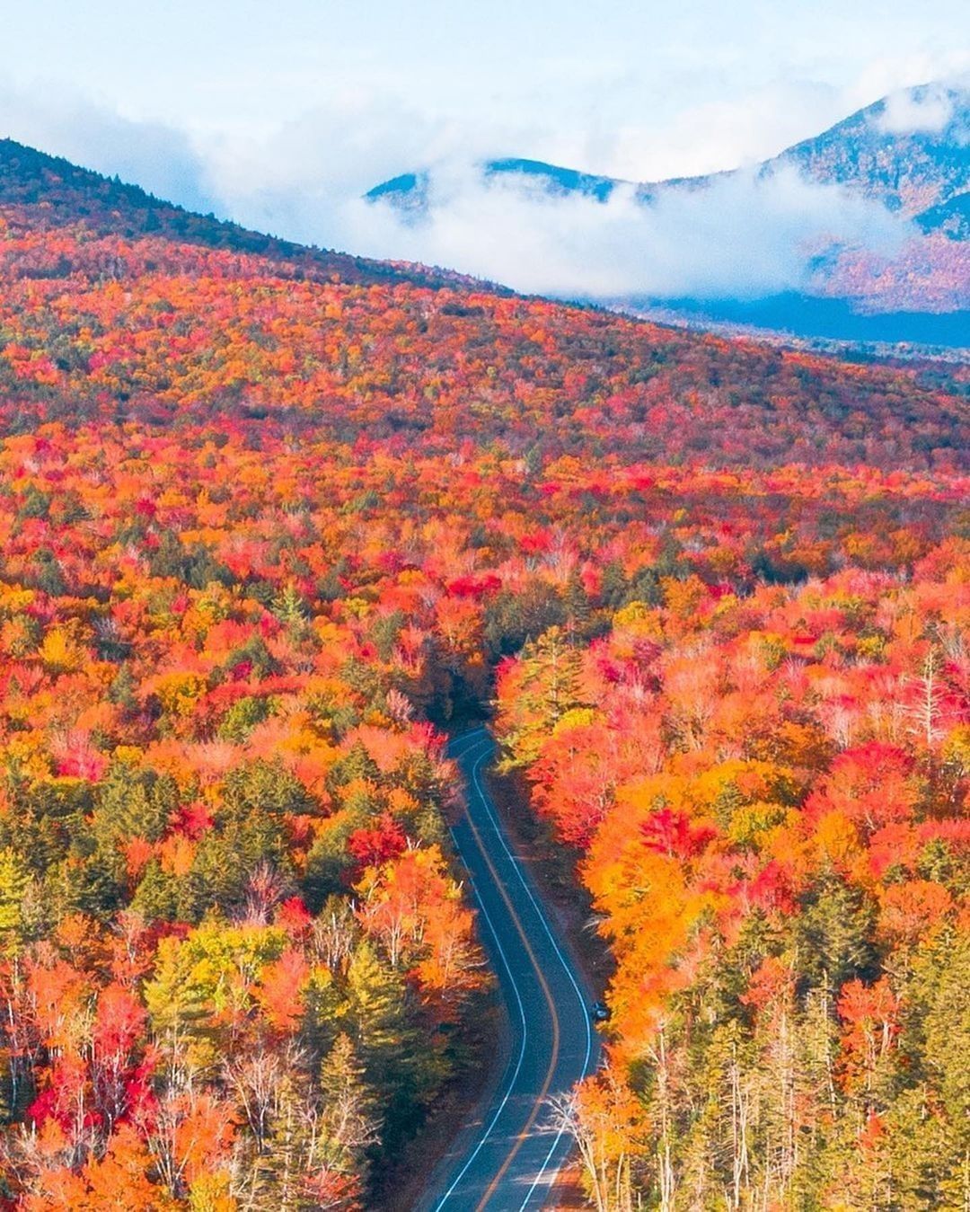 The perfect autumn drive 🍂...