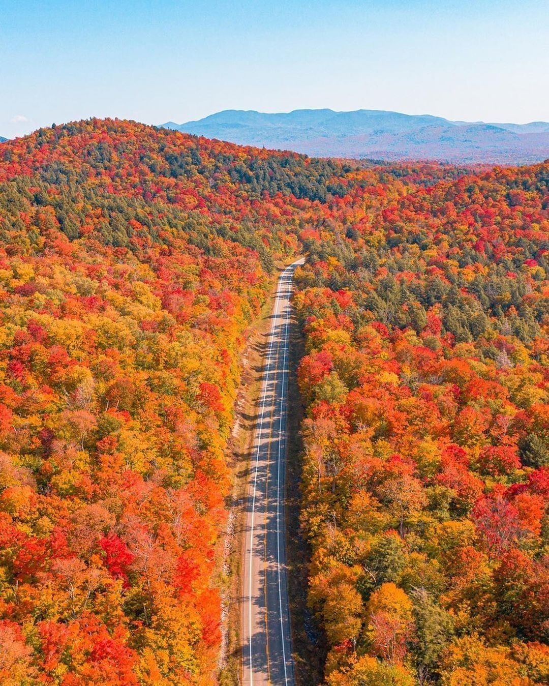 The perfect autumn drive 🍂...