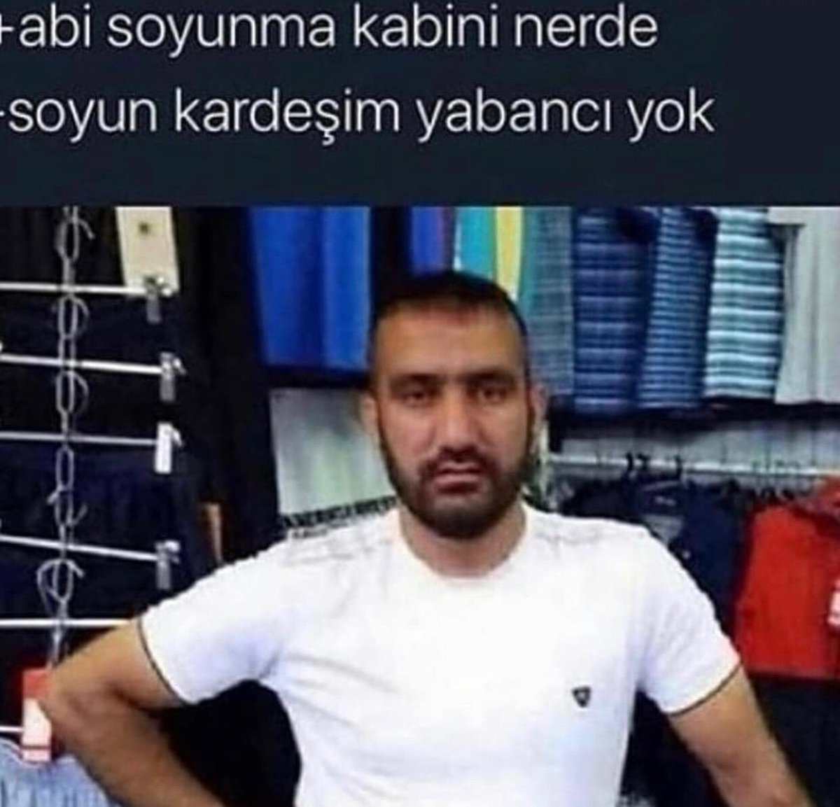 +abi soyunma kabini nerde...