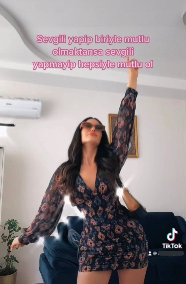 Bu cocuk niye bana yazmiyo...