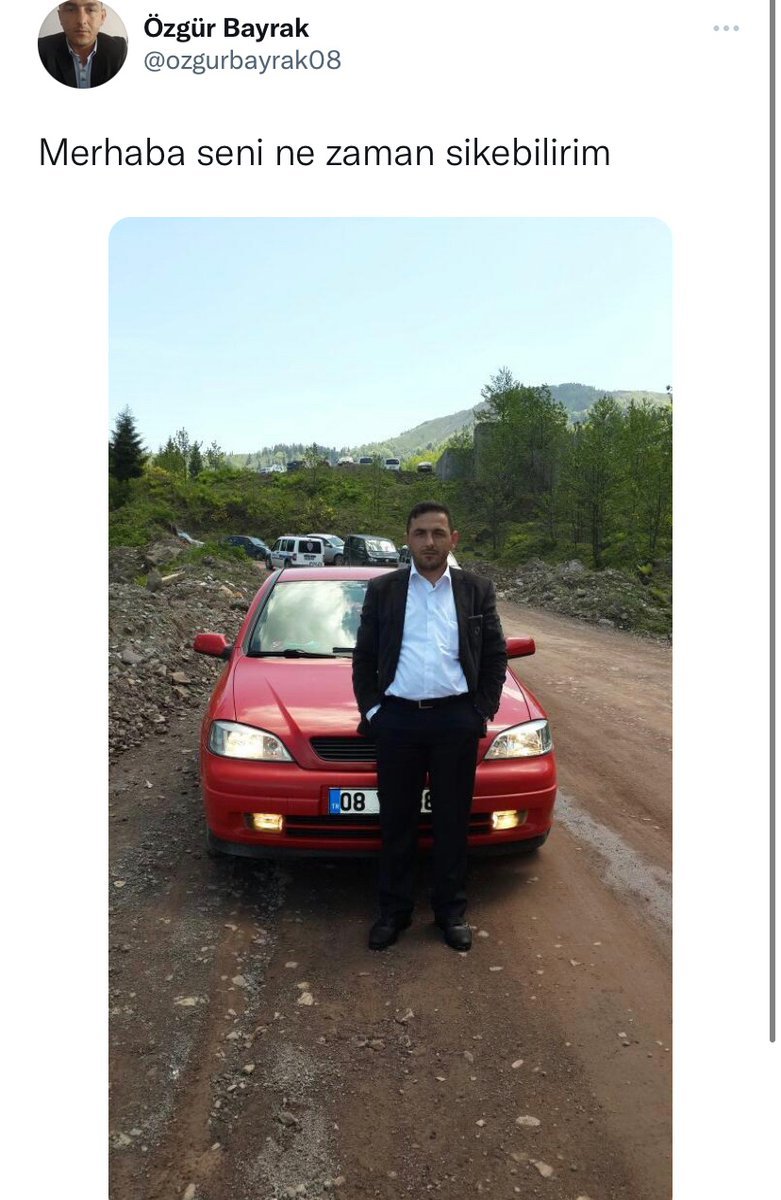 Özgür Bayrak...