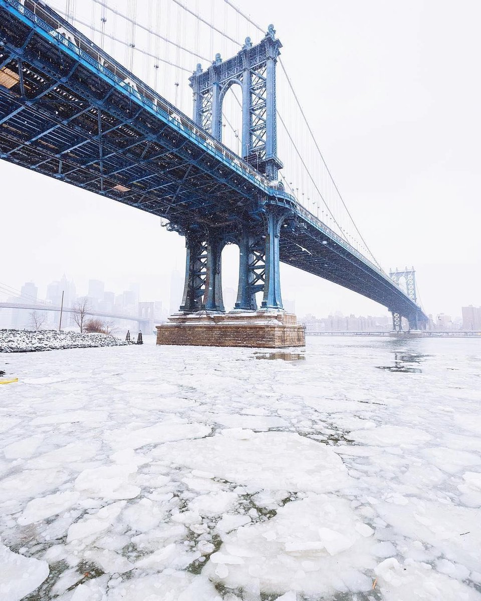 New York'ta kış ❄️      口...