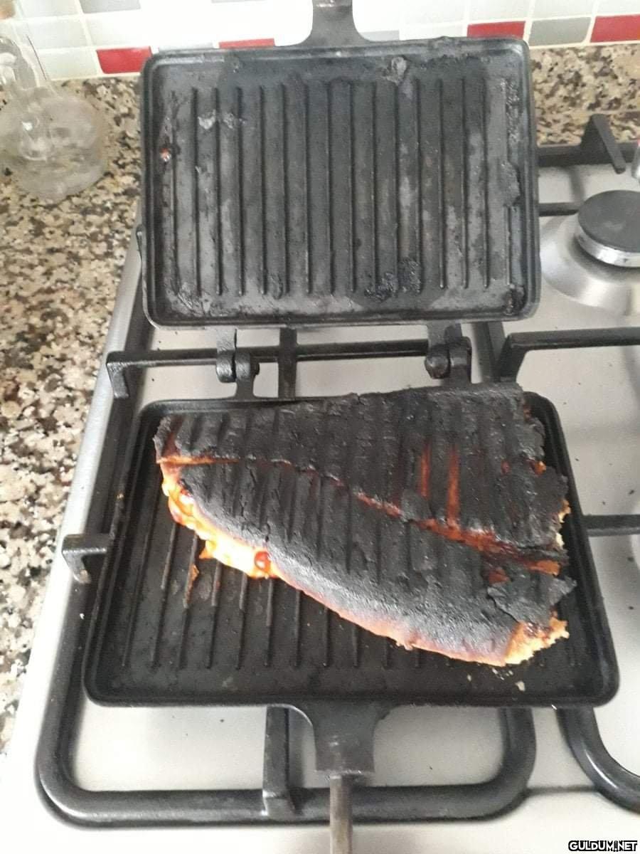 @satrayni Tost var 😋    Kaynak