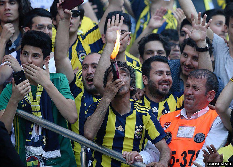 10 kişiyle maçı alınca...