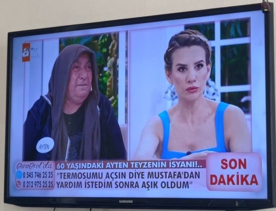Zaten tüm büyük aşklar...