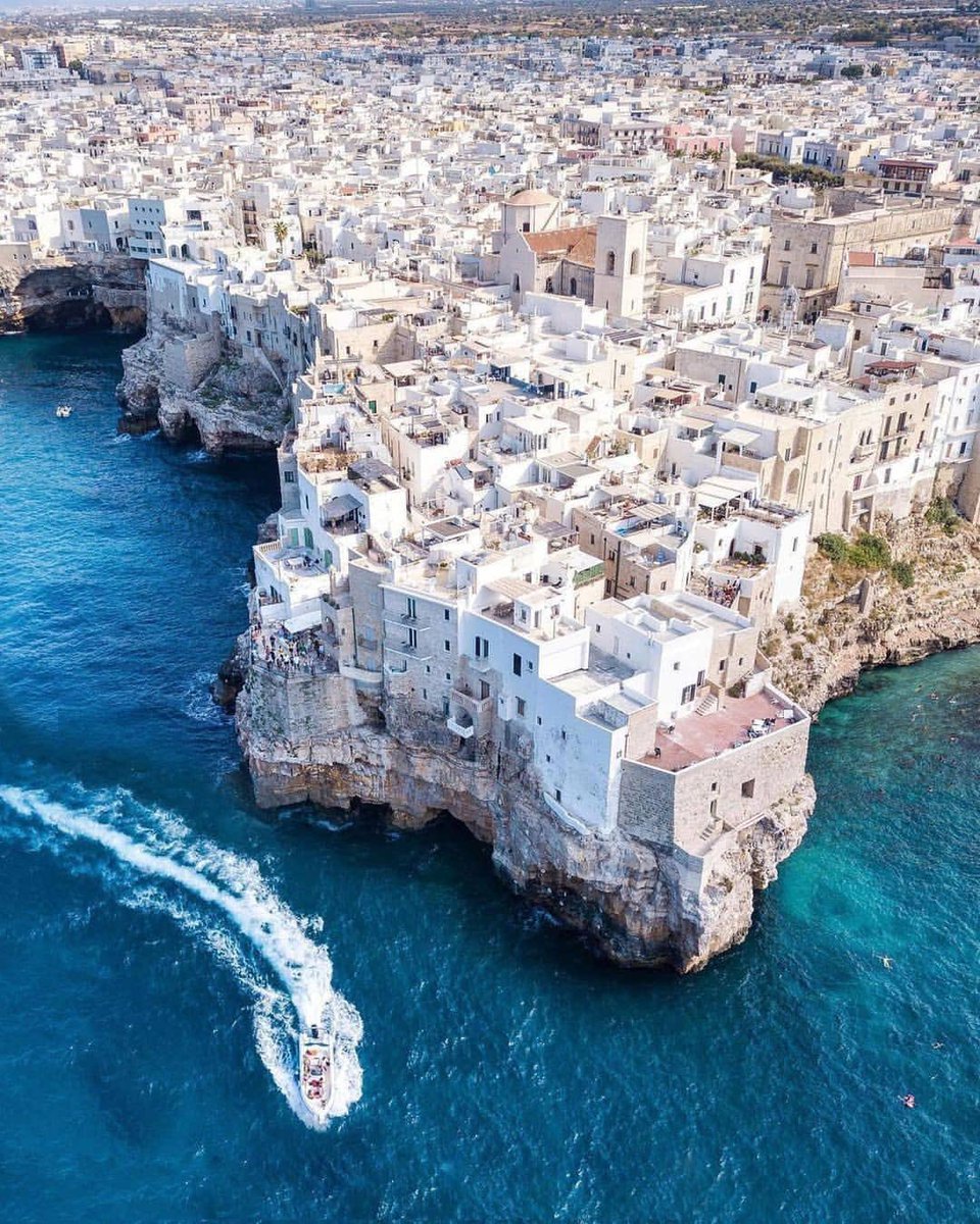 Puglia, İtalya.    Kaynak