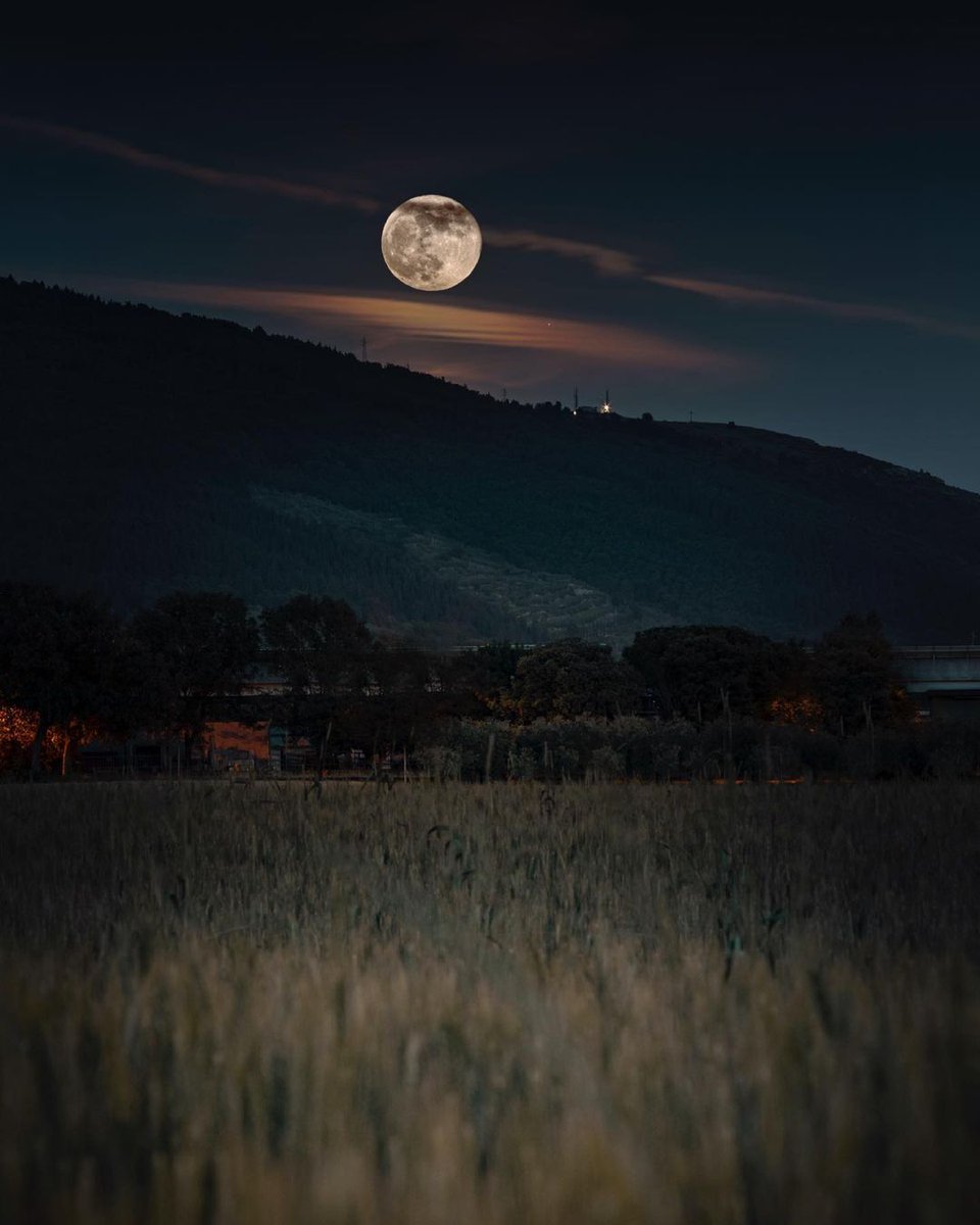Dün gecenin Süper Ay'ı🌕    Kaynak