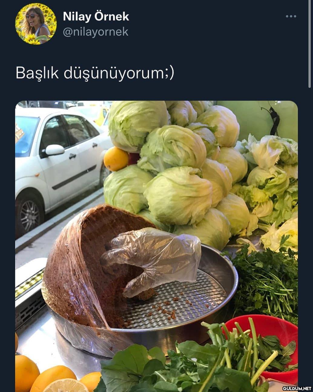 çiğ köfteye girmiş boş...