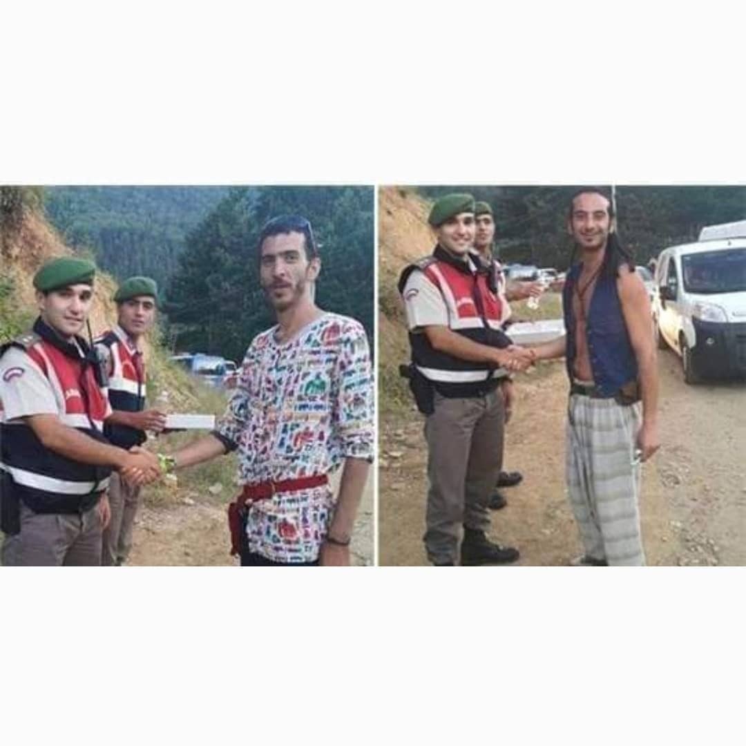 Korkmayın Hippiler,...