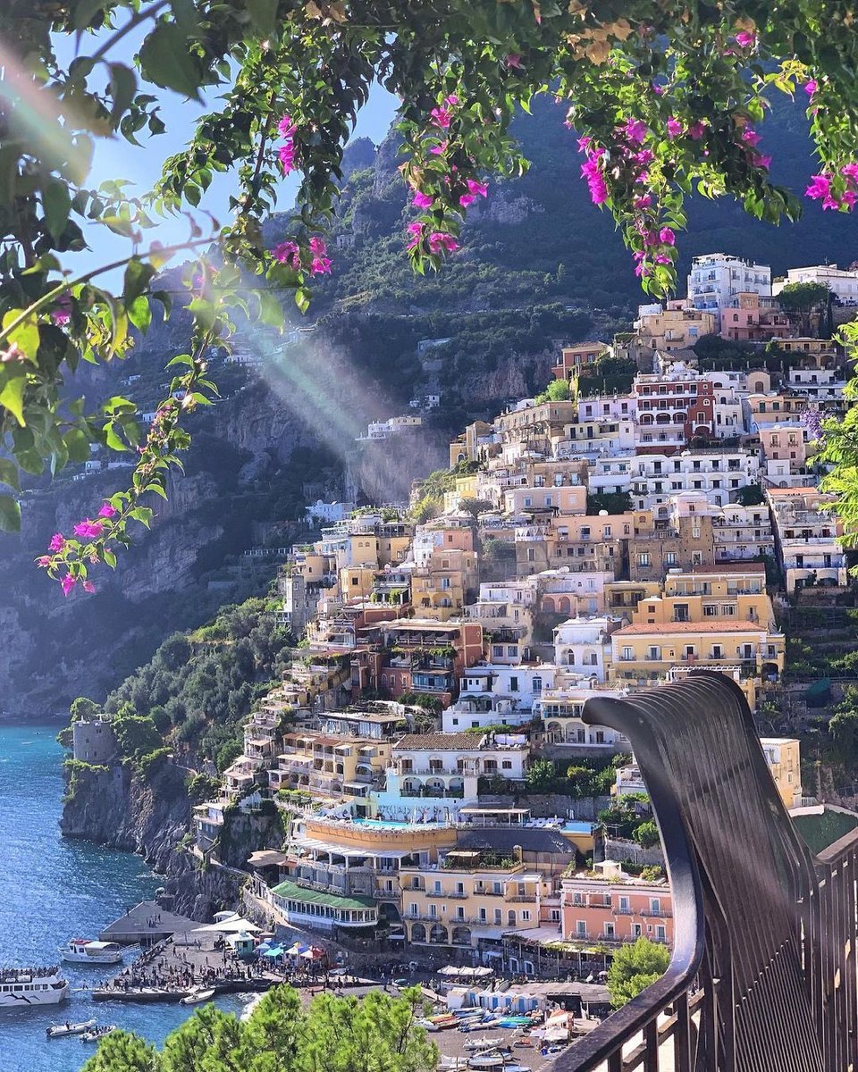 🇮🇹Amalfi, İtalya.    Kaynak
