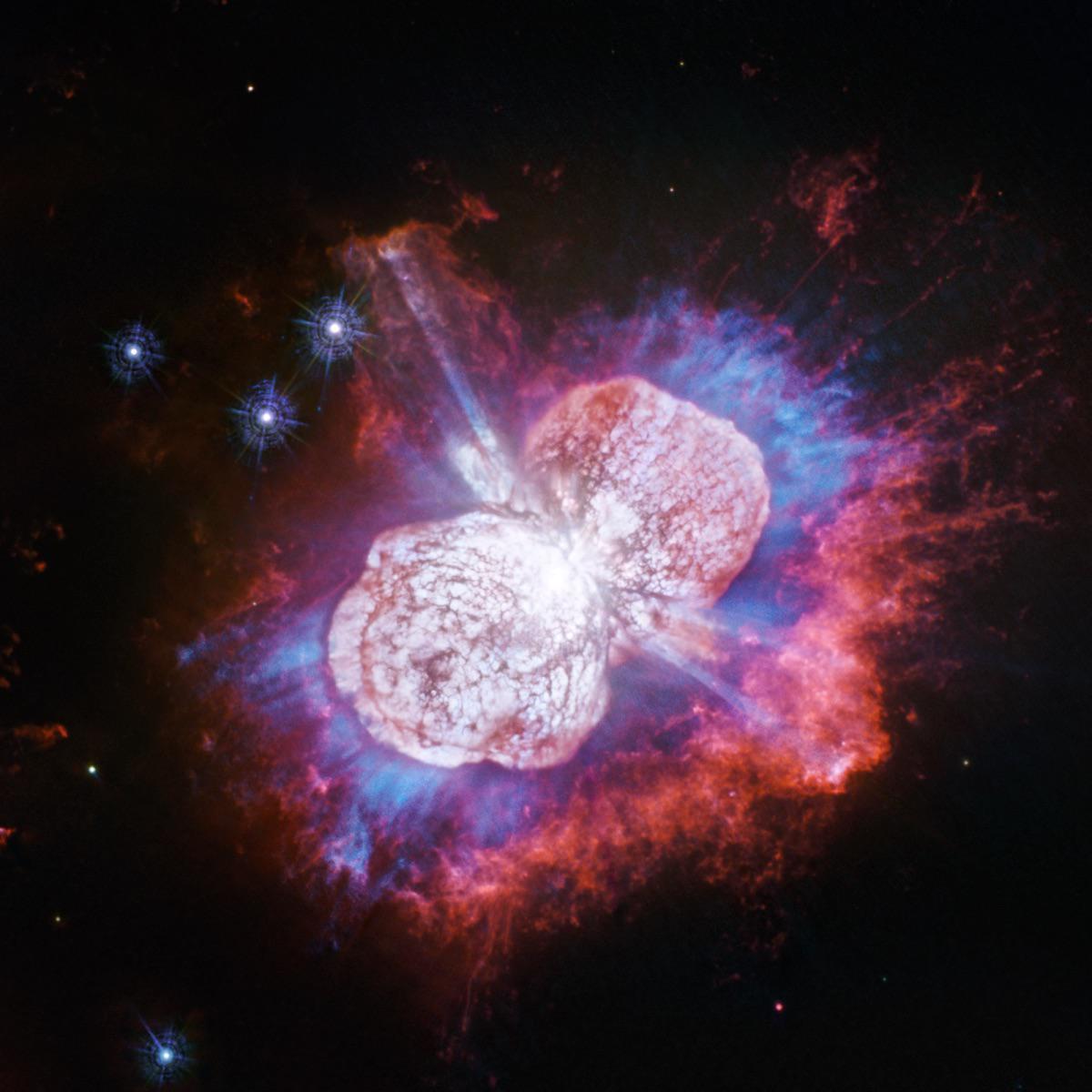 Hubble tarafından...