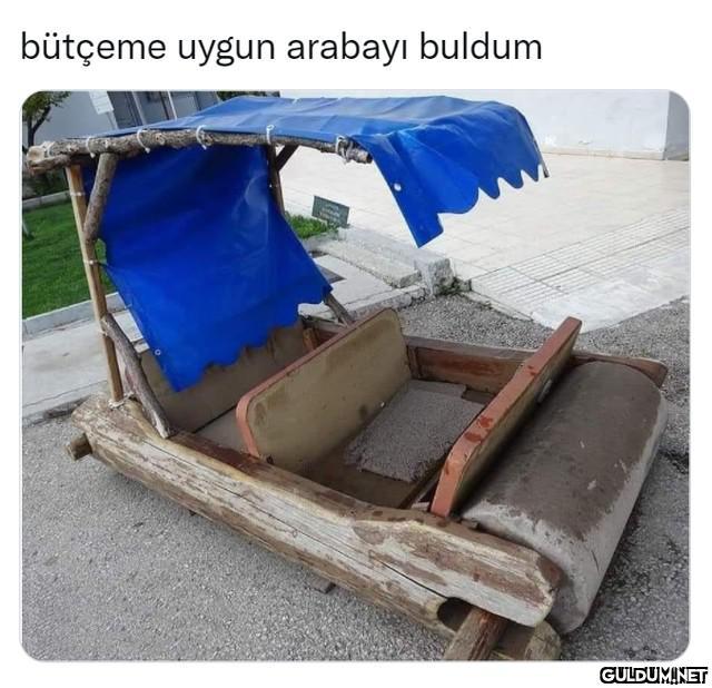 Dinozor pençelerini dert...
