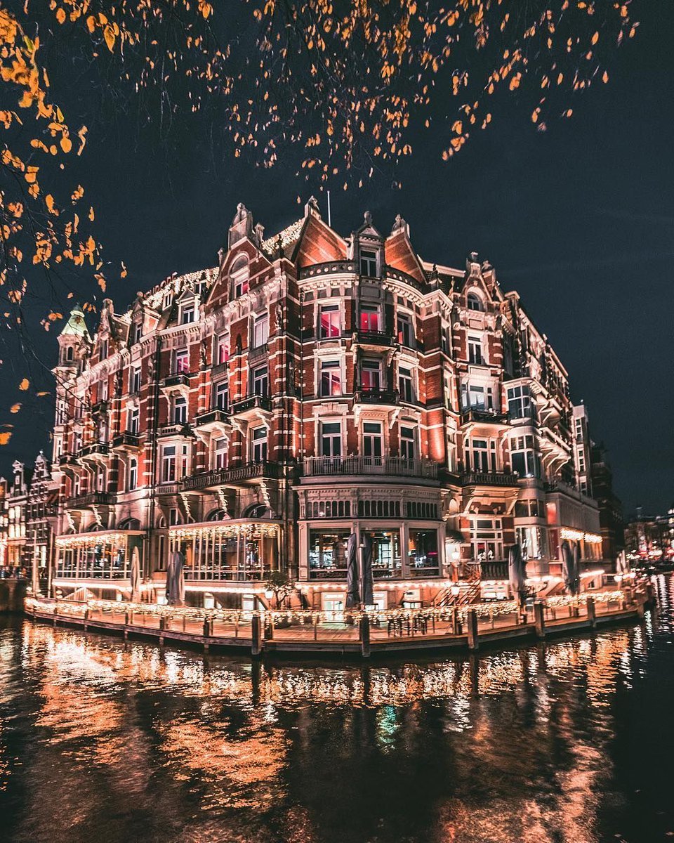 Amsterdam, Hollanda 🇳🇱    Kaynak
