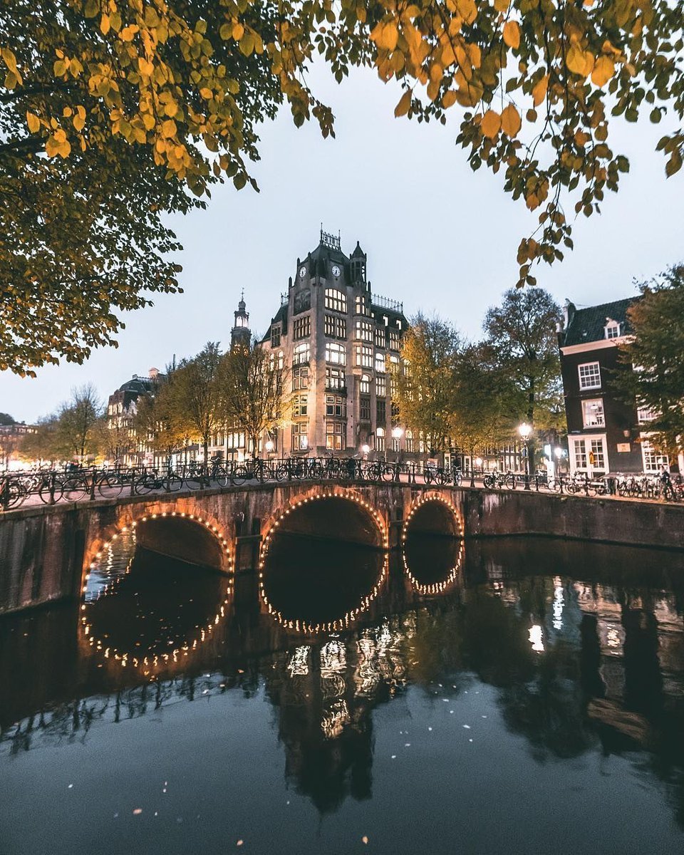 Amsterdam, Hollanda 🇳🇱    Kaynak