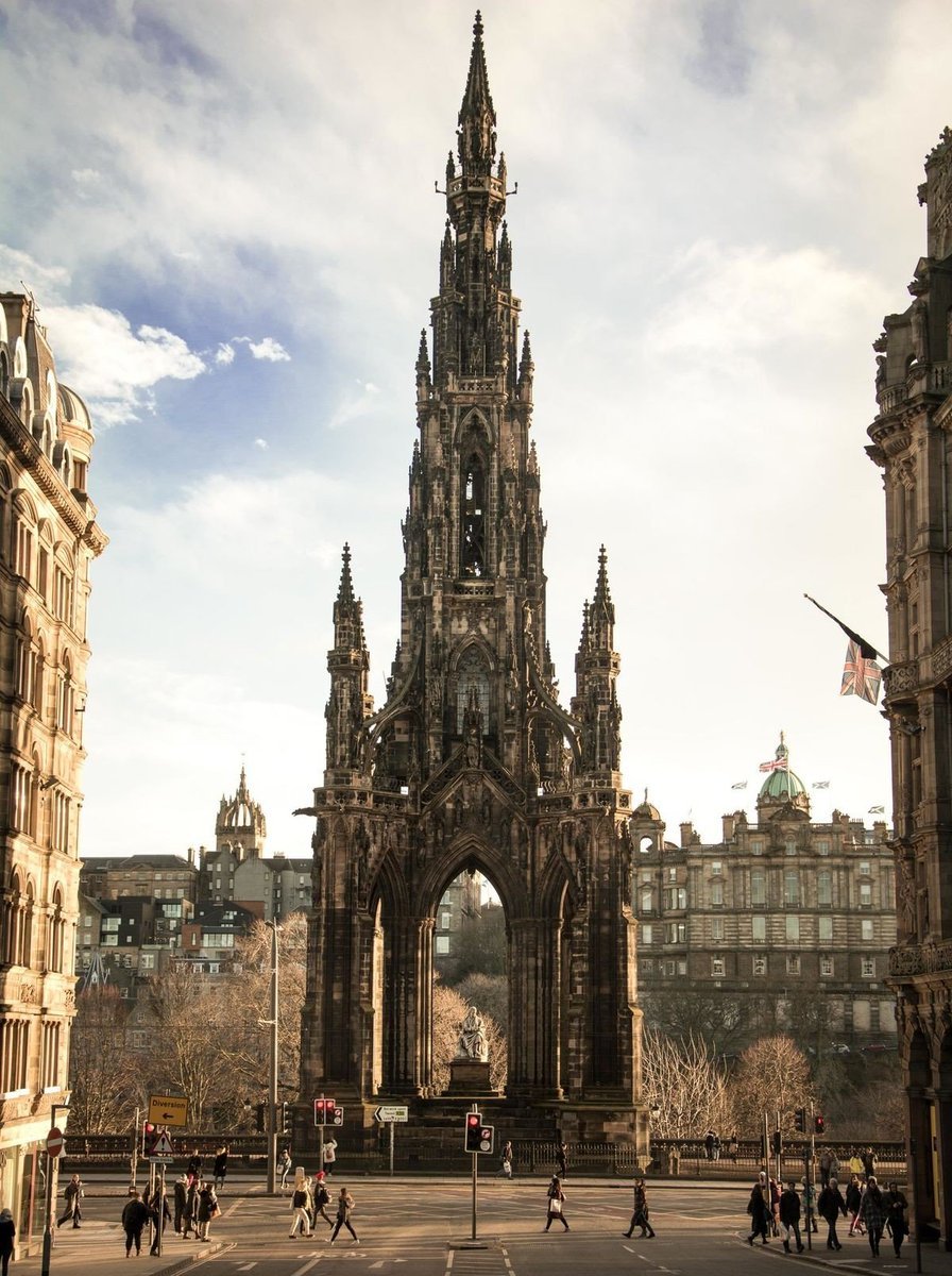 Edinburgh, İskoçya.    Kaynak