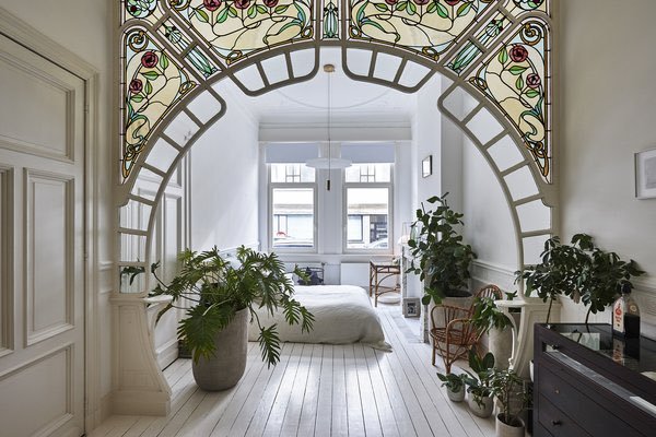 Tarihi bir daire. Antwerp,...
