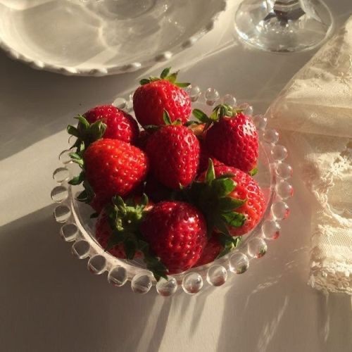 strawberry kolye 🍓💫    Kaynak