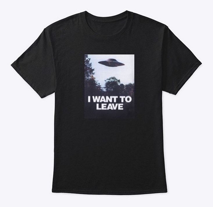 LINK IN BIO 👕 WORLDWIDE...
