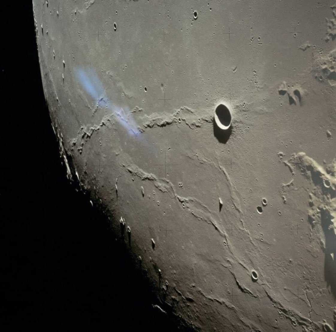 Apollo 15 görevinden Ay'ın...