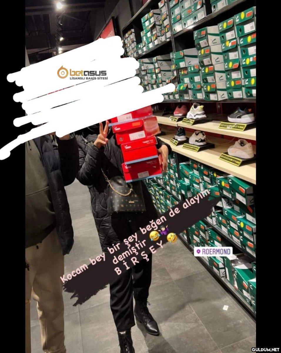 Kocana sadece üzülüyorum  ...