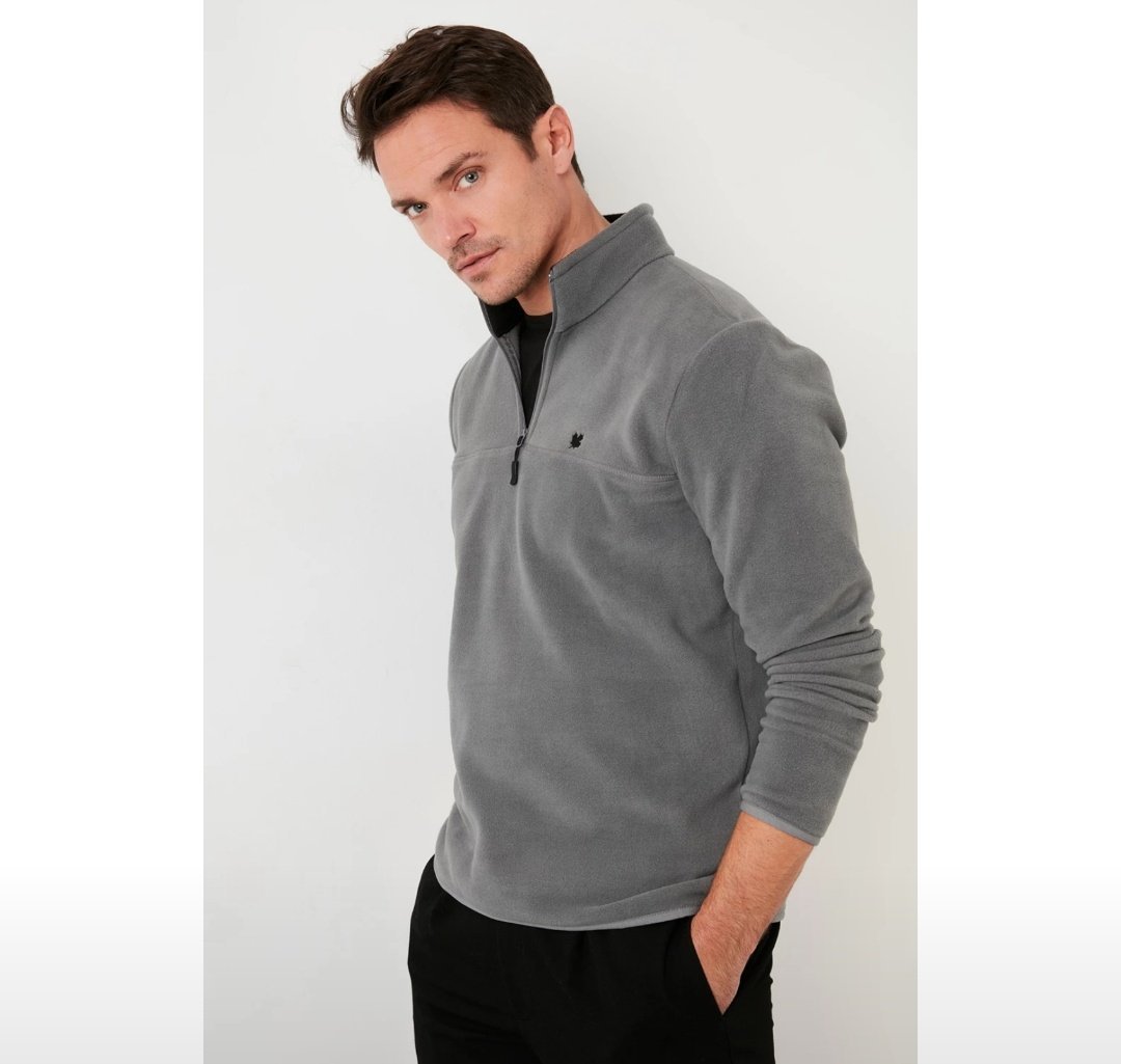 Sweatshirtlerde 2. ürün 1...