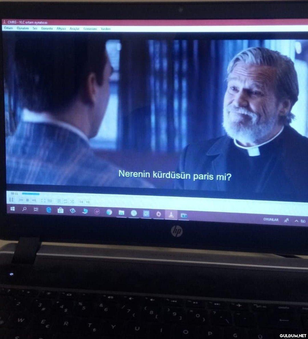 Nerenin Kürdüsün?    A...