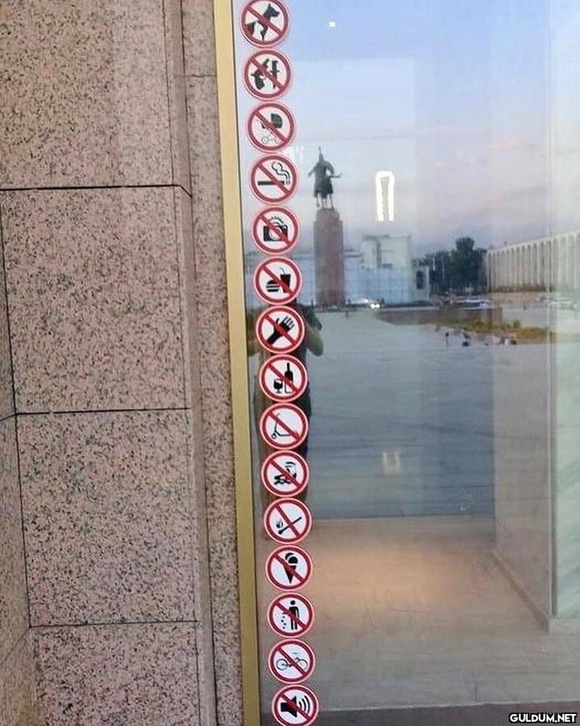 anlamsız fotoğraflar 2028  Kaynak