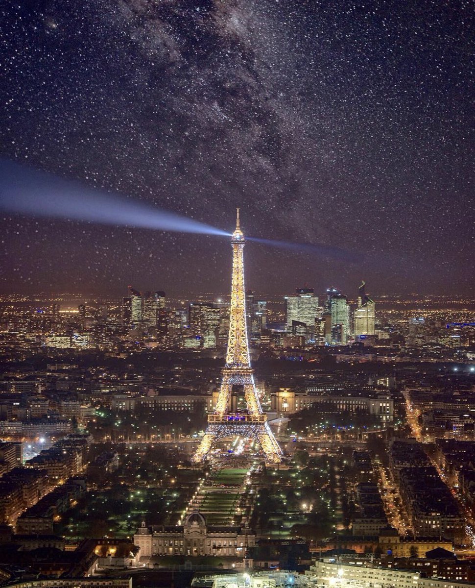 Muhteşem mimarisiyle Paris...