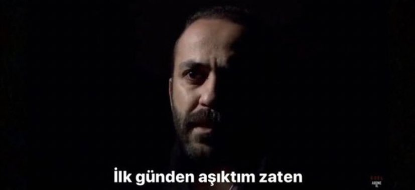 Sarp Akkaya'nın instagram...