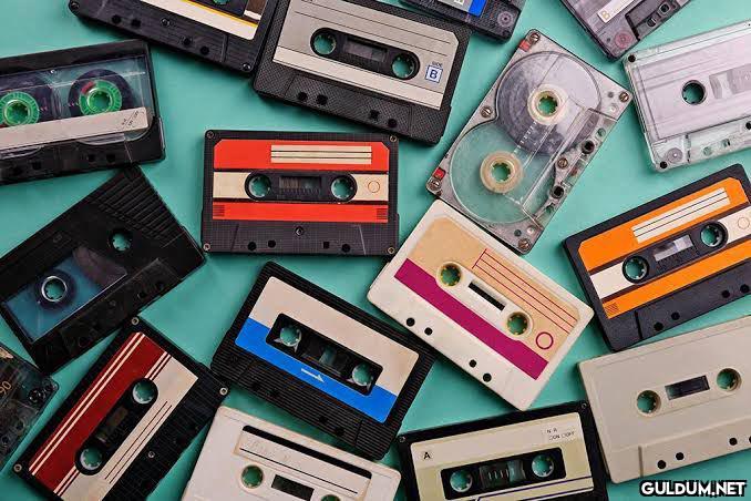 Aklınıza gelen ilk müzik?...