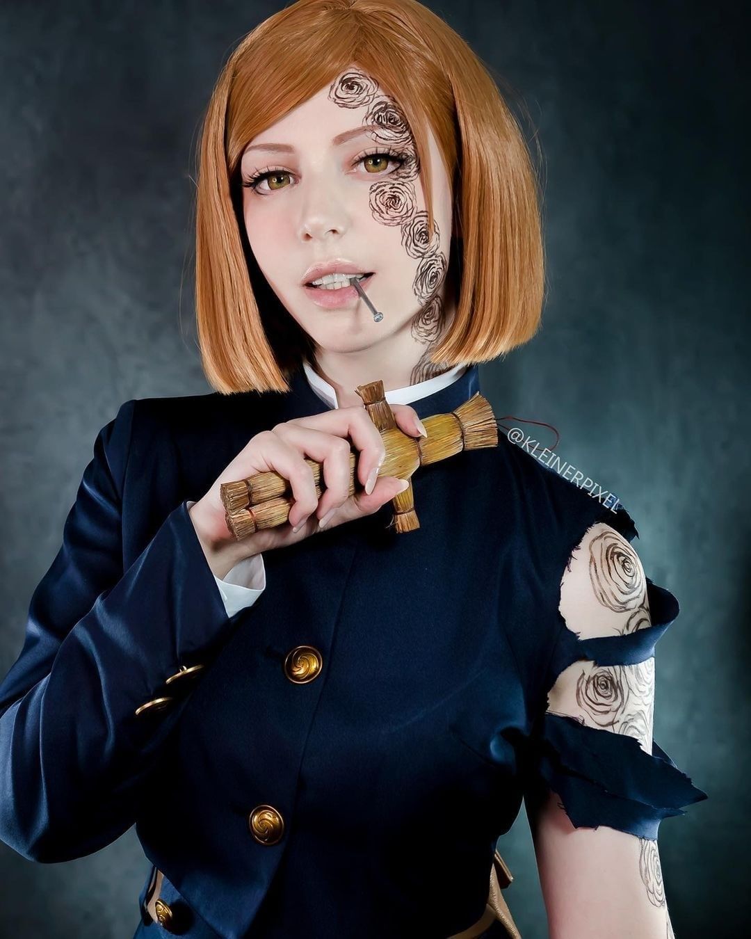 Awesome cosplay by...